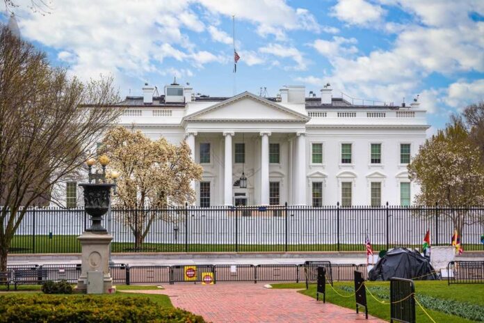 White,House,Front,Facade,From,Pennsylvania,Avenue,Springtime,View,,Washington