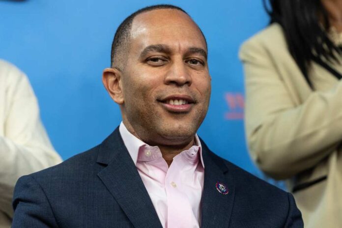 Congressman,Hakeem,Jeffries,Attends,Reverend,Al,Sharpton,,Nan,And,Elected