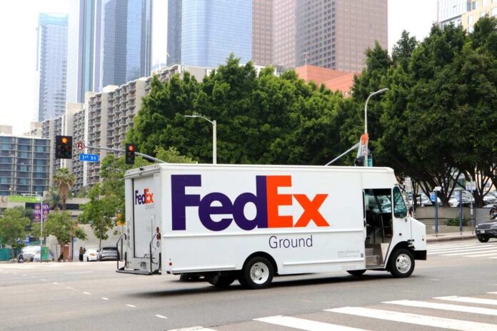 Los,Angeles,,California,Â,May,24:,2023:,Fedex,Delivery,Truck