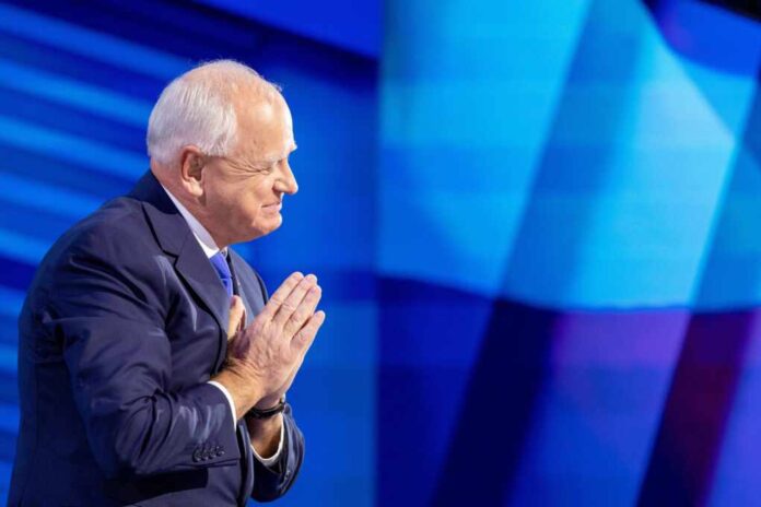 Chicago,,Illinois-,August,21,,2024:,Minnesota,Governor,Tim,Walz,At
