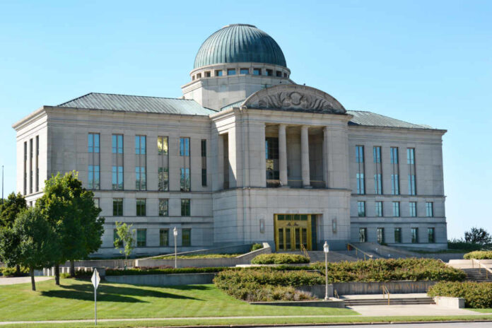 The,Iowa,Judicial,Branch,Building,In,Des,Moines.,The,State