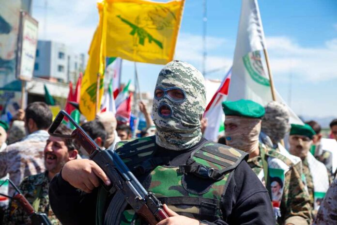 Quds,Day,March,,Iranian,Military,Force.,Threatening,Israel,And,Displaying