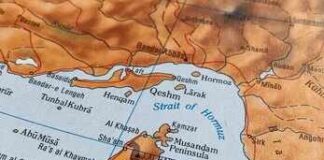 Detailed map showing the Strait of Hormuz and surrounding regions