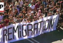 Migration Clash Engulfs Rome Streets Tens of thousands march through Rome in rival anti and pro-migration rallies