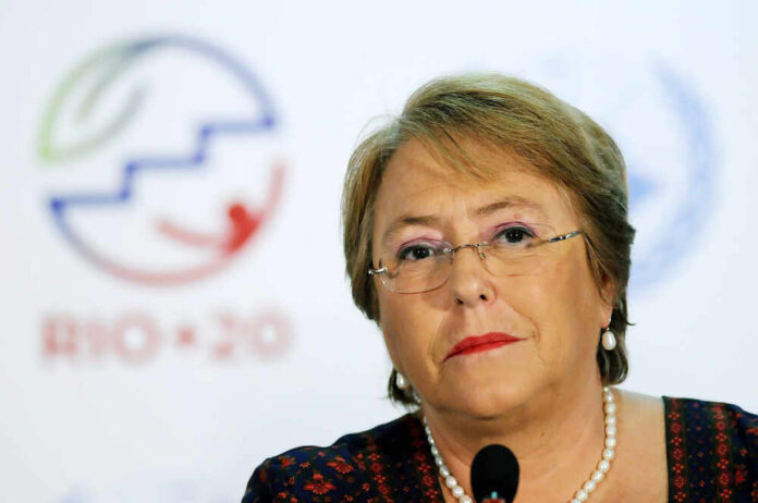 Rio,De,Janeiro,,June,24,,2012.,Chilean,President,Michelle,Bachelet Three military drones fly through a cloudy sky amid anti-air fire