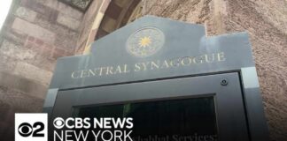 Federal hate crime charges filed against man accused of attacking synagogue