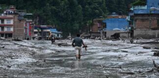 Nepal Rescuers Race to Find Thousands Missing in Flood Aftermath
