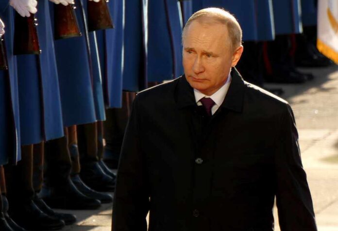 Belgrade,,Serbia.,January,17th,2019.,President,Of,Russian,Federation,,Vladimir Vladimir Putin walking past a guard of honor